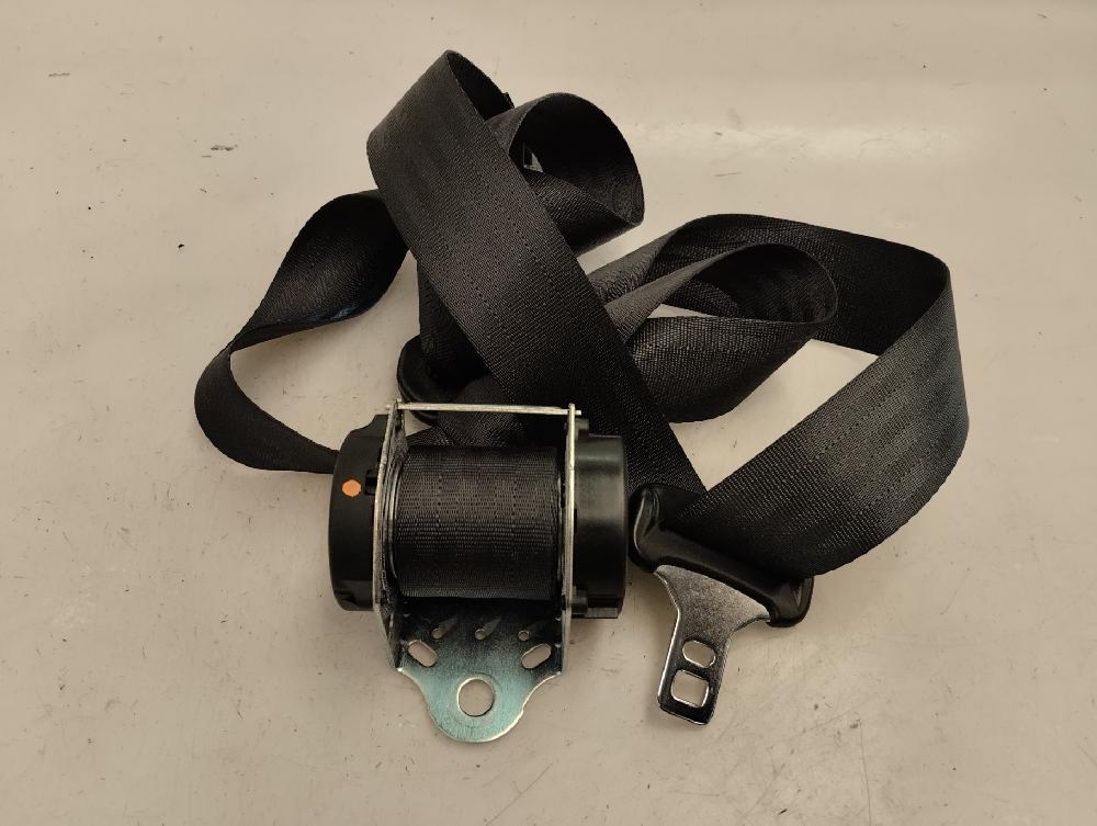CINTURON SEGURIDAD TRASERO DERECHO NISSAN JUKE 1.6 MT 117CV | 86KW