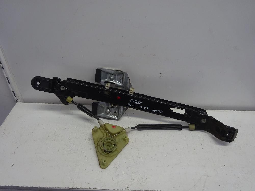 ELEVALUNAS TRASERO DERECHO SEAT LEON 1.9 TDI MT 105CV