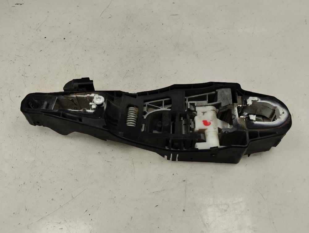 SOPORTE MANETA EXTERIOR DELANTERA DERECHA CITROEN DS4 1.6 THP MT 200CV