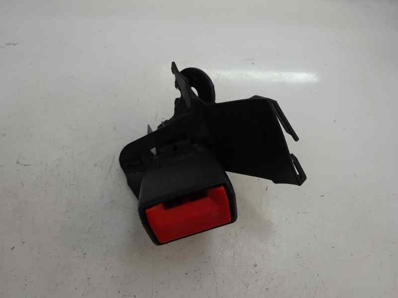 ANCLAJE CINTURON TRASERO DERECHO AUDI A6 2.0 TDI MT 140CV | 103KW