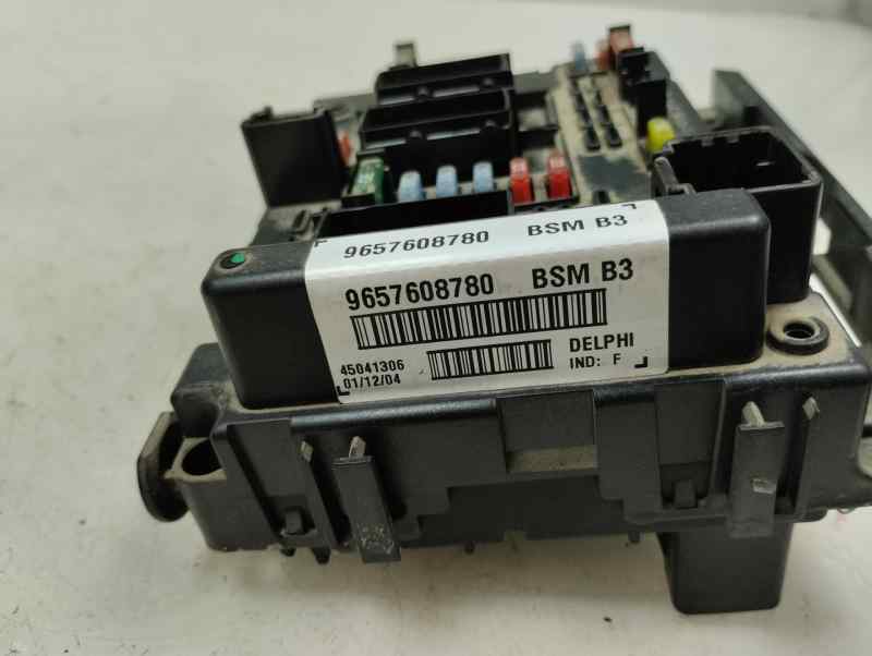 CAJA RELES FUSIBLES PEUGEOT 307 2.0 HDI MT 136CV