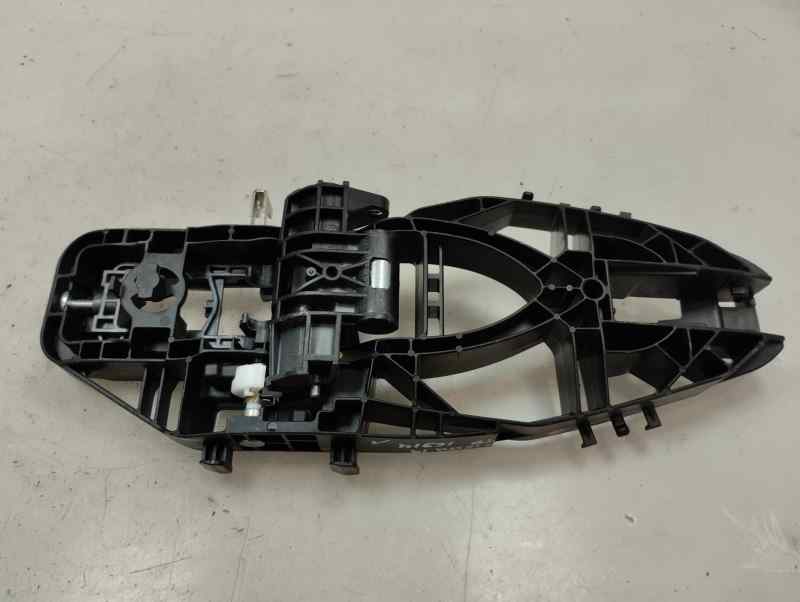 SOPORTE MANETA EXTERIOR PUERTA TRASERA DERECHA FORD FIESTA 1.0 ECOBOOST MT 100CV | 74KW