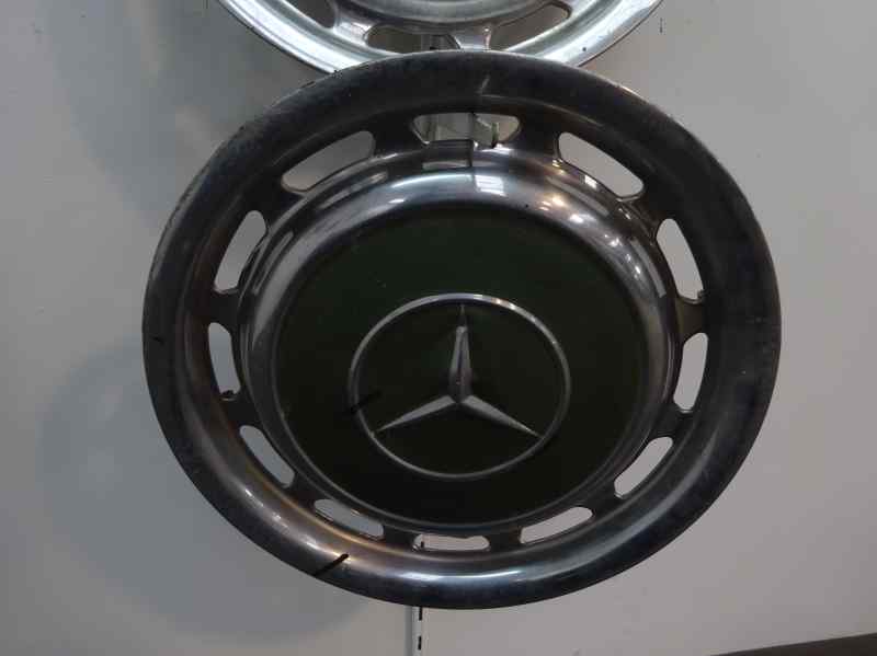 TAPACUBOS MERCEDES BENZ CLASE E 2.0 E 220 D 4MT 60CV
