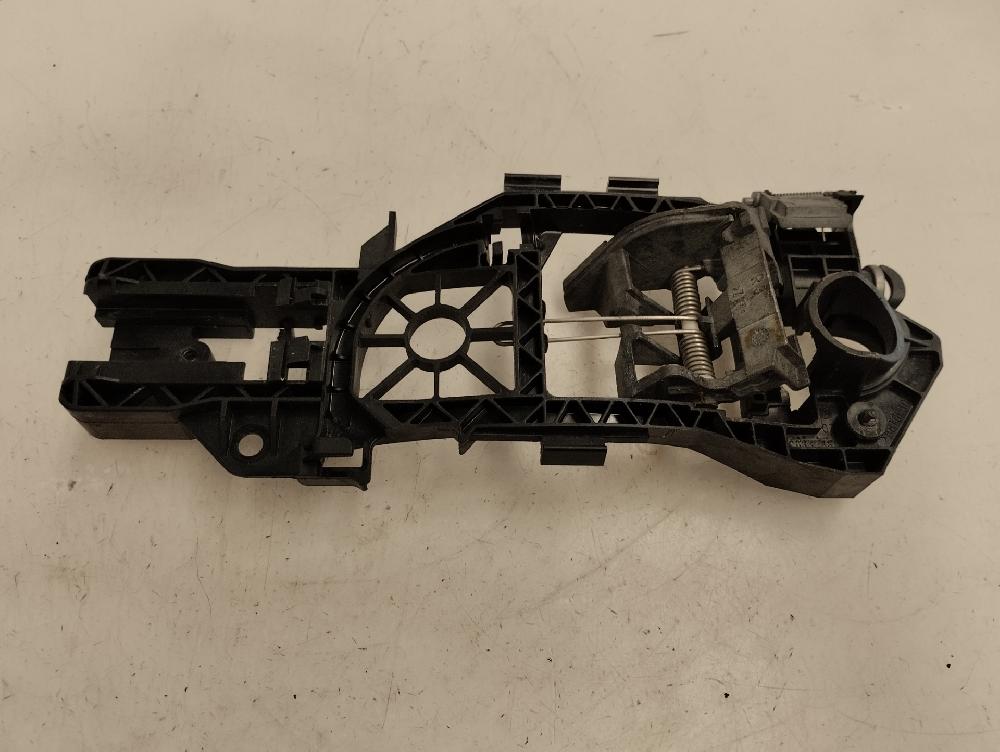 SOPORTE MANETA EXTERIOR PUERTA TRASERA DERECHA VOLKSWAGEN PASSAT 2.0 TDI 4MOTION DSG 170CV