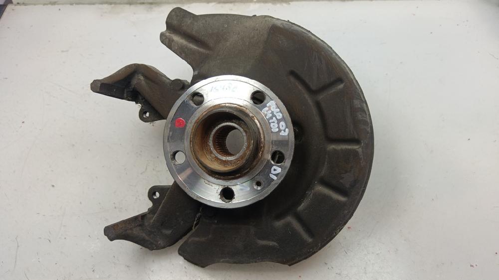 MANGUETA DELANTERA IZQUIERDA VOLKSWAGEN POLO 1.4 TD MT 70CV | 51KW