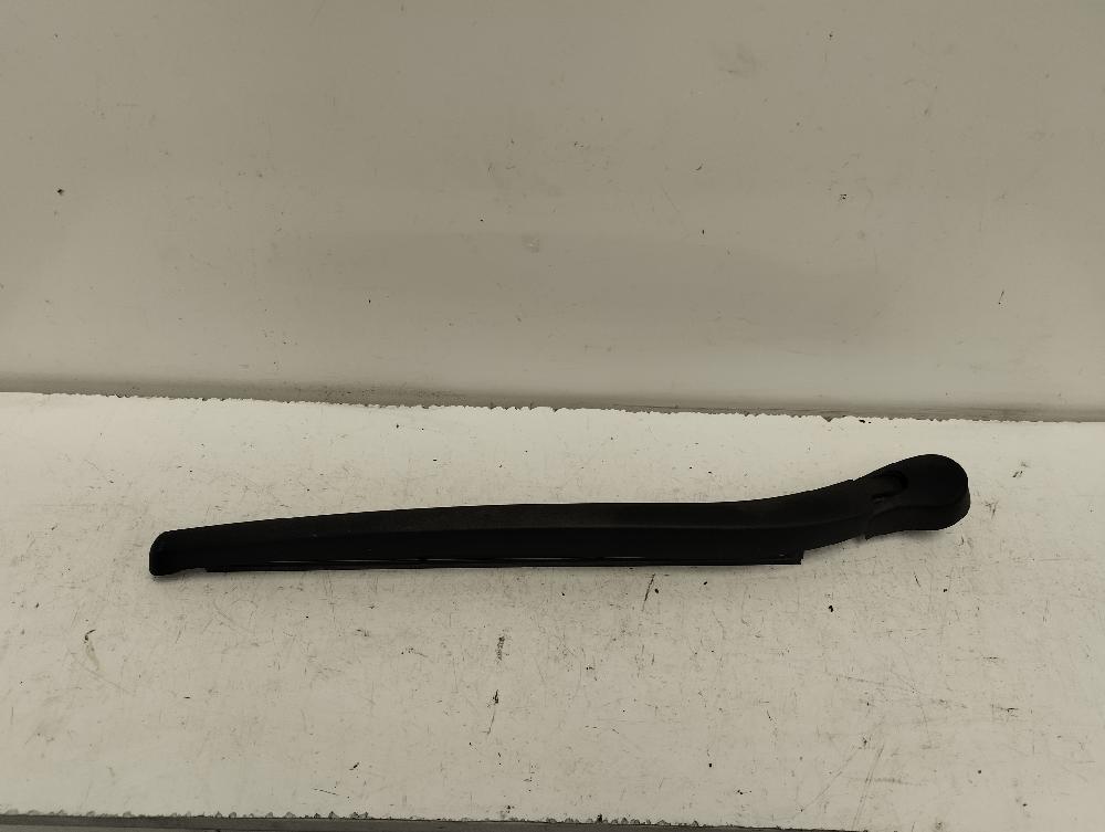 BRAZO LIMPIA TRASERO BMW SERIE 5 2.5 525I MT 192CV
