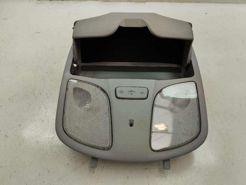 LUZ INTERIOR HYUNDAI I40 1.7 CRDI MT 141CV
