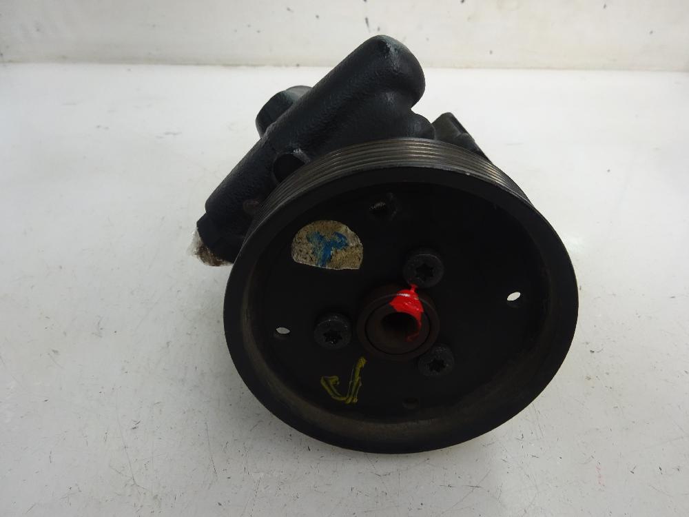 BOMBA DIRECCION RENAULT LAGUNA 2.0 MT 114CV