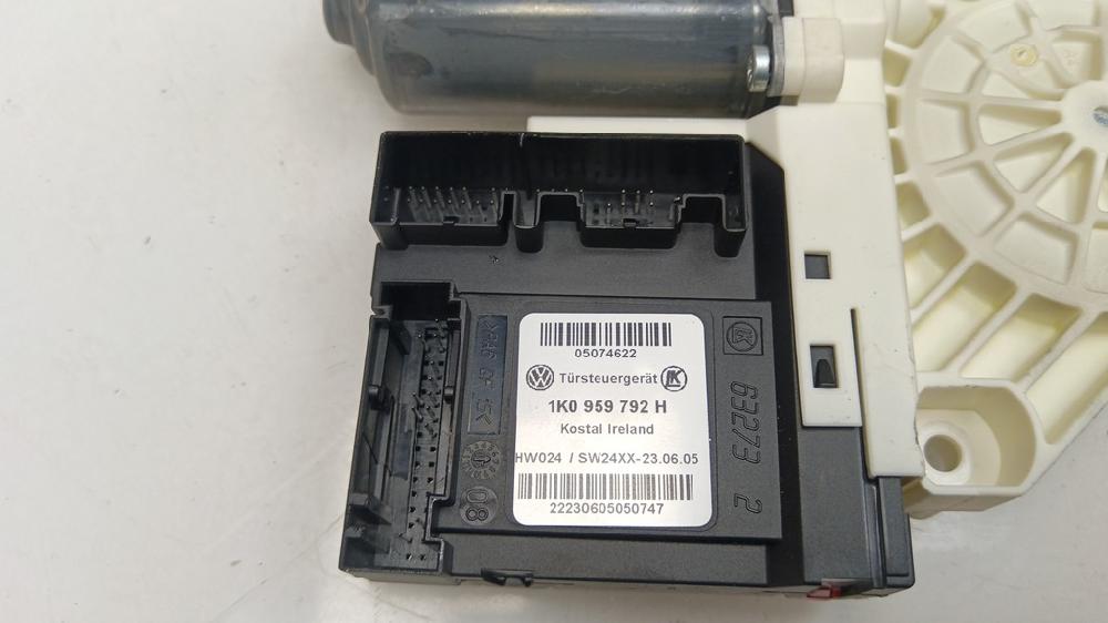 MOTOR ELEVALUNAS DELANTERO DERECHO SEAT LEON 1.9 TDI MT 105CV