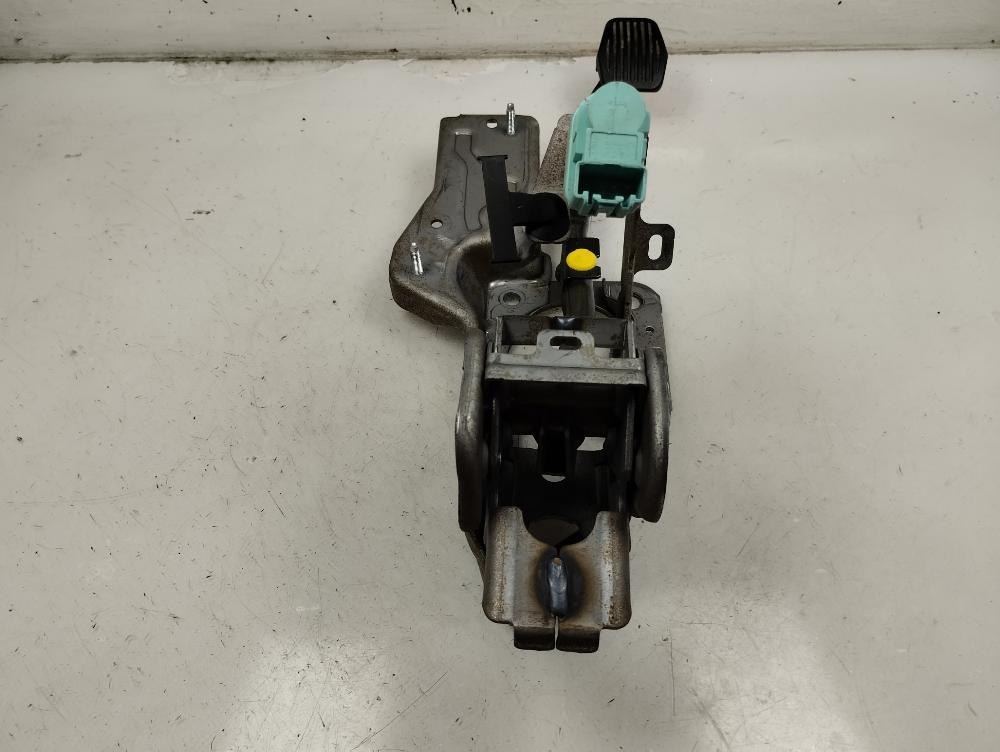 PEDAL FRENO FORD KUGA 1.5 150CV | 110KW, GASOLINA, MT, ACCIONAMIENTO DELANTERO