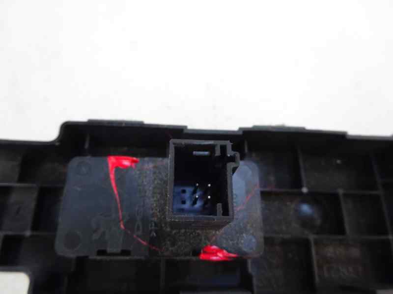 MANDO ELEVALUNAS DELANTERO DERECHO CITROEN C5 2.0 HDI MT 140CV