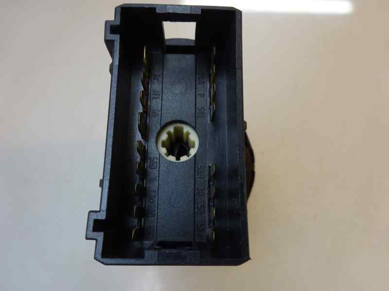 MANDO LUCES VOLKSWAGEN POLO 1.4 MT 60CV | 44KW