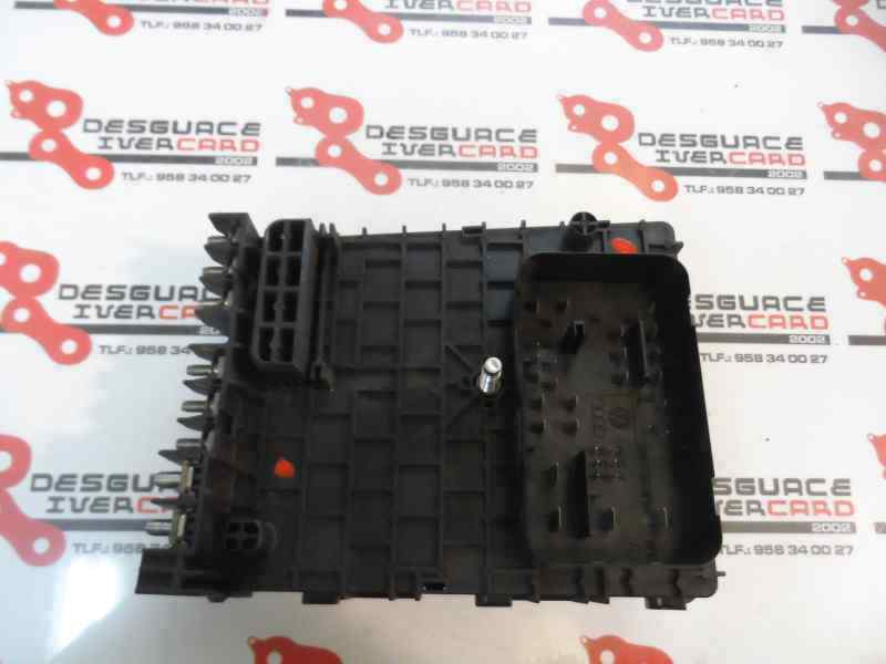 CAJA RELES FUSIBLES VOLKSWAGEN PASSAT VARIANT 2.0 TDI DSG 150CV