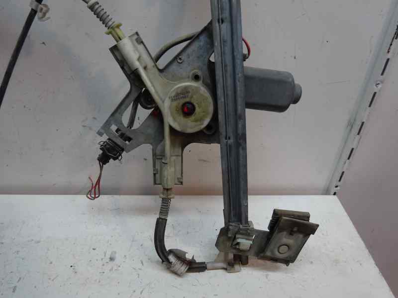 ELEVALUNAS DELANTERO DERECHO SEAT CORDOBA 1999 1.9 D MT 68CV