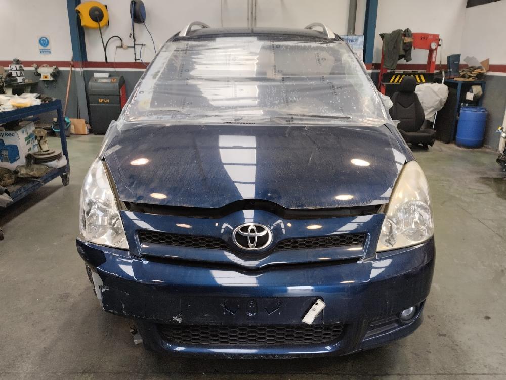 CAPOT TOYOTA COROLLA VERSO 2007 2.2 TD MT 136CV