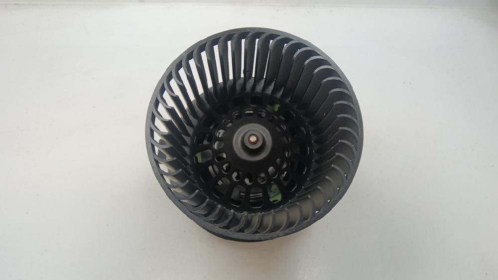 MOTOR CALEFACCION PEUGEOT 208 1.2 VTI ETG 82CV