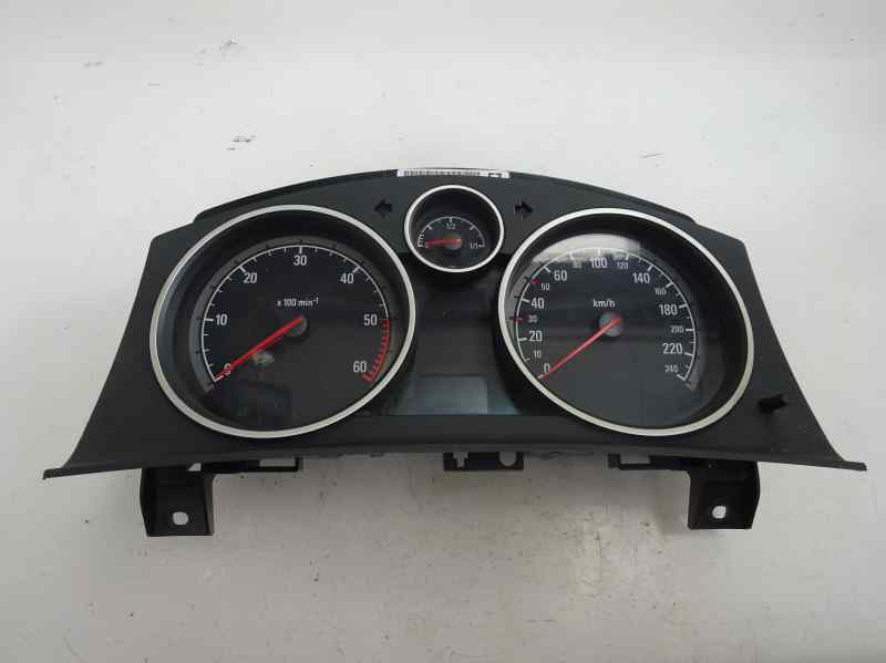 CUADRO INSTRUMENTOS OPEL ZAFIRA 1.9 CDTI MT 120CV