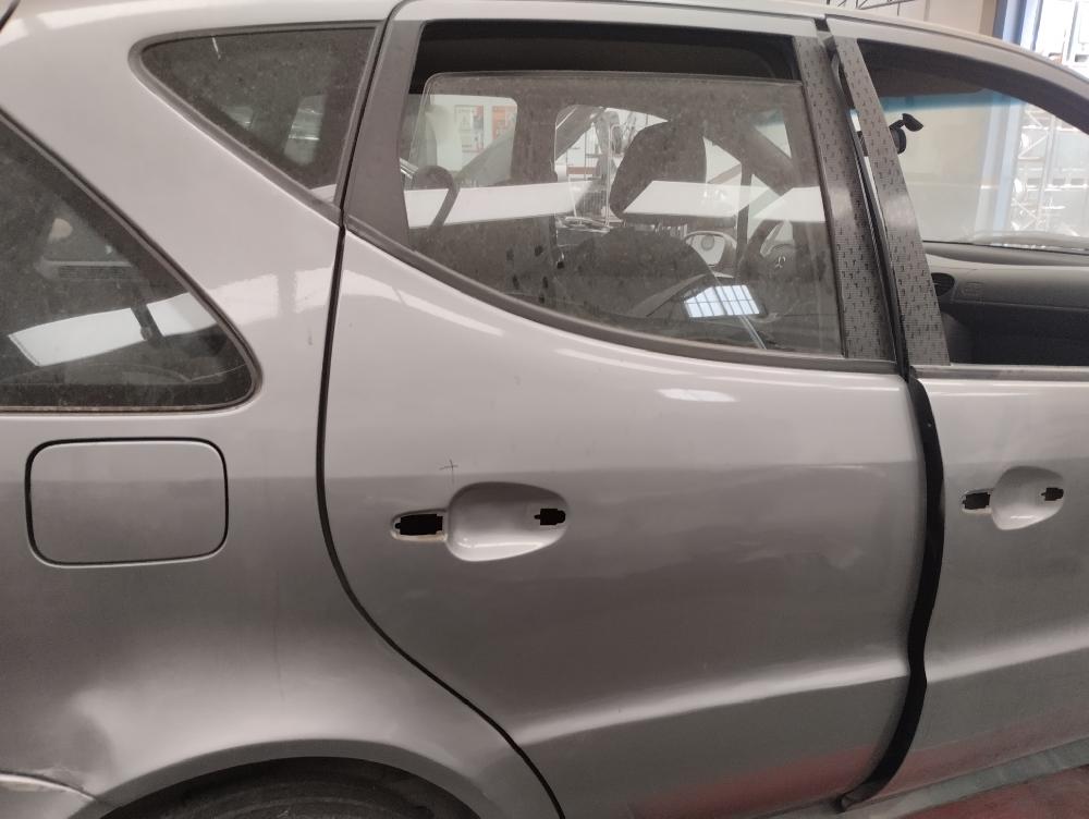 PUERTA TRASERA DERECHA MERCEDES BENZ CLASE A 1998 1.6 MT 102CV | 75KW