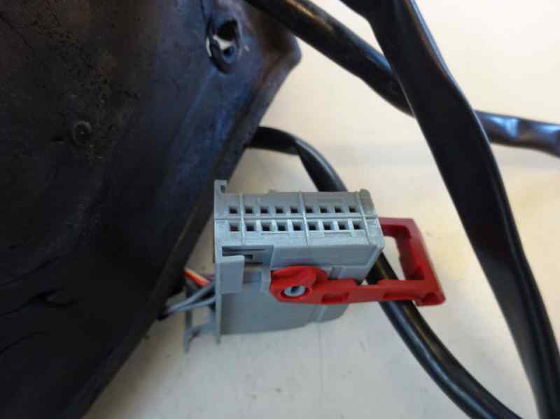 RETROVISOR IZQUIERDO FIAT STILO 1.6 MT 103CV | 76KW