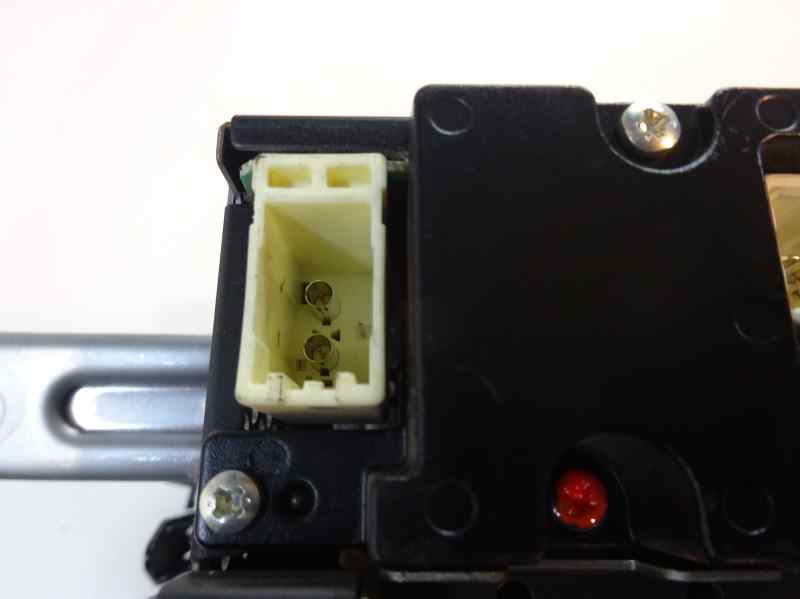 SISTEMA AUDIO RADIO CD TOYOTA PRIUS 1.8CVT 99CV