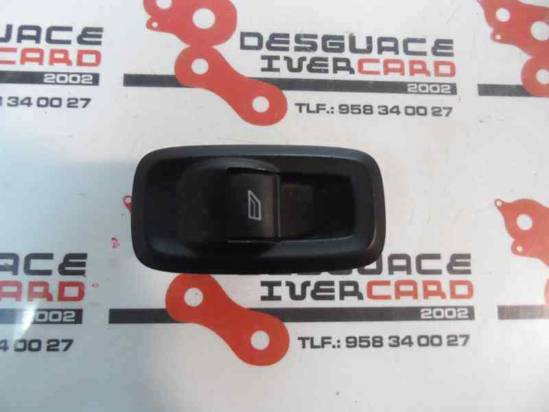 MANDO ELEVALUNAS DELANTERO DERECHO FORD FIESTA 2010 1.4TDCI MT 68CV