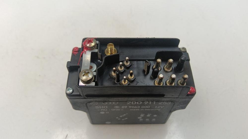 CAJA PRECALENTAMIENTO VOLKSWAGEN LT 2.4 TD 102CV