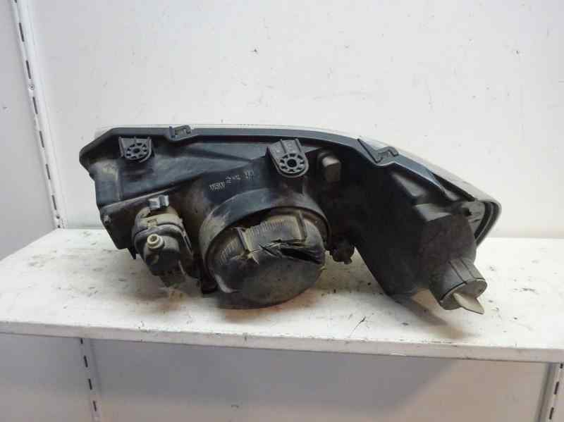 FARO IZQUIERDO LAND ROVER FREELANDER 2.0 DI MT 98CV