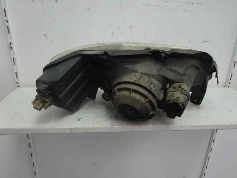 FARO IZQUIERDO PEUGEOT 106 1.5 D MT 57CV