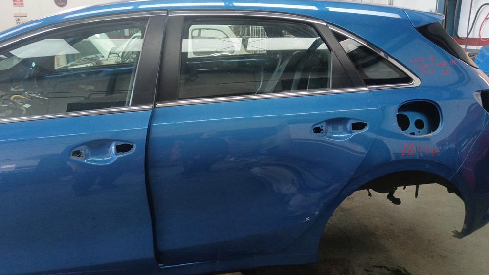 PUERTA TRASERA IZQUIERDA KIA CEED 1.6 CRDI DCT 136CV