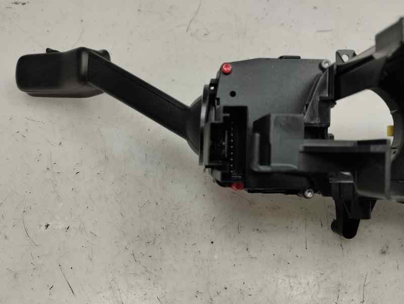 MANDO MULTIFUNCION SEAT ARONA 1.0 AMT 110CV | 81KW