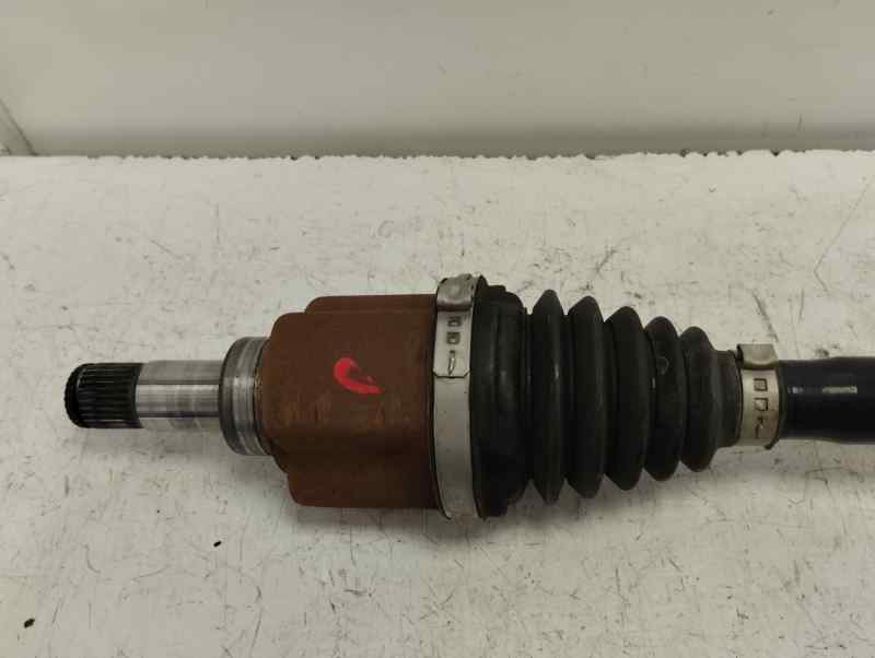 TRANSMISION DELANTERA IZQUIERDA SKODA FABIA 1.0 MT 75CV