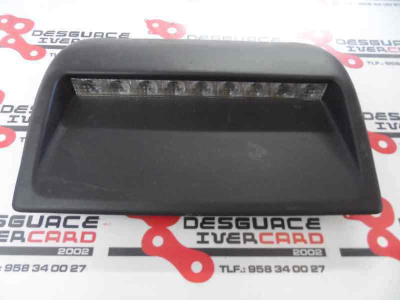 LUZ CENTRAL DE FRENO LEXUS IS 2.2 220D MT 177CV