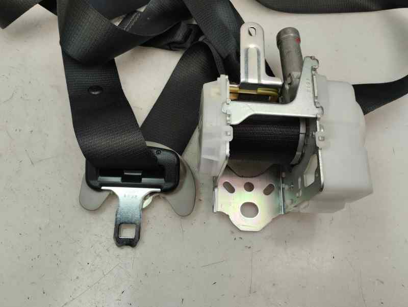 CINTURON SEGURIDAD DELANTERO DERECHO TOYOTA AURIS 2.0 D-4D MT 124CV | 91KW