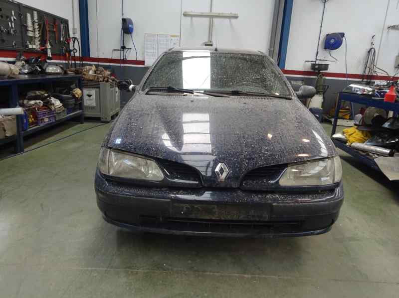 FARO DERECHO RENAULT MEGANE 1.9 MT 64CV | 47KW
