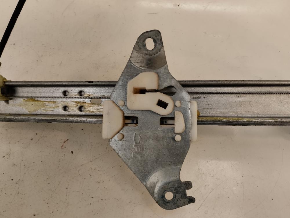 ELEVALUNAS TRASERO IZQUIERDO NISSAN QASHQAI 2.0 DCI MT 4WD 148CV