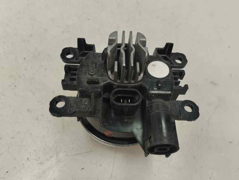 FARO ANTINIEBLA IZQUIERDO RENAULT CLIO 0.9 TSE MT 90CV