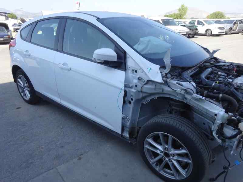 LUZ INTERIOR FORD FOCUS 1.0 ECOBOOST MT 100CV