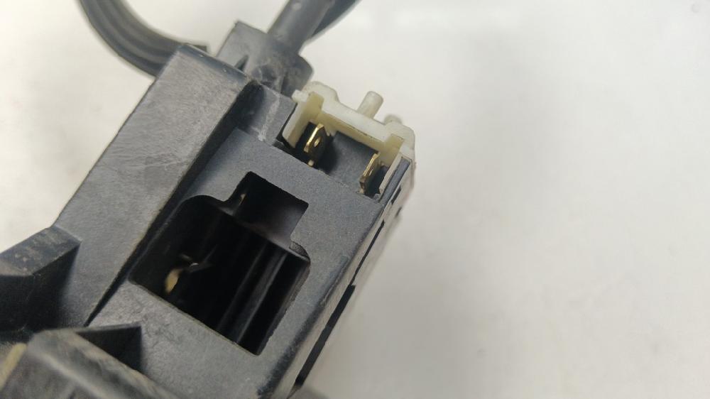 CERRADURA PUERTA DELANTERA IZQUIERDA RENAULT CLIO 1.2 MT 75CV | 55KW