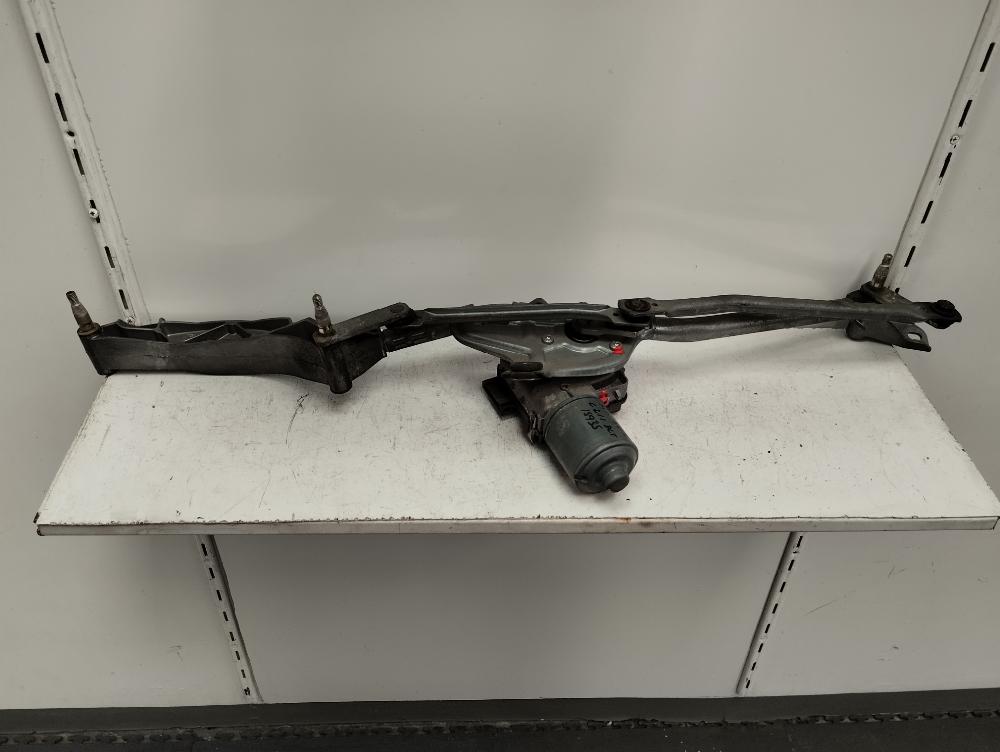 MOTOR LIMPIA DELANTERO MERCEDES BENZ CLASE E 2004 2.2 MT 150CV | 110KW