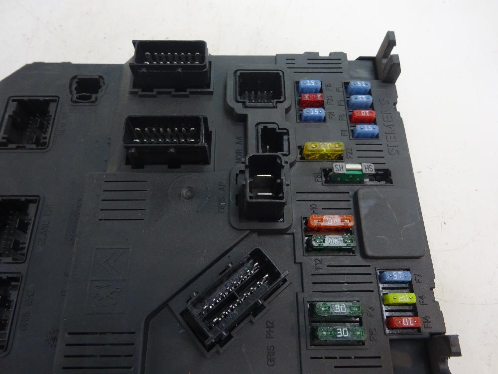 CAJA RELES FUSIBLES CITROEN XSARA PICASSO 1.6 HDI 80CV DIESEL
