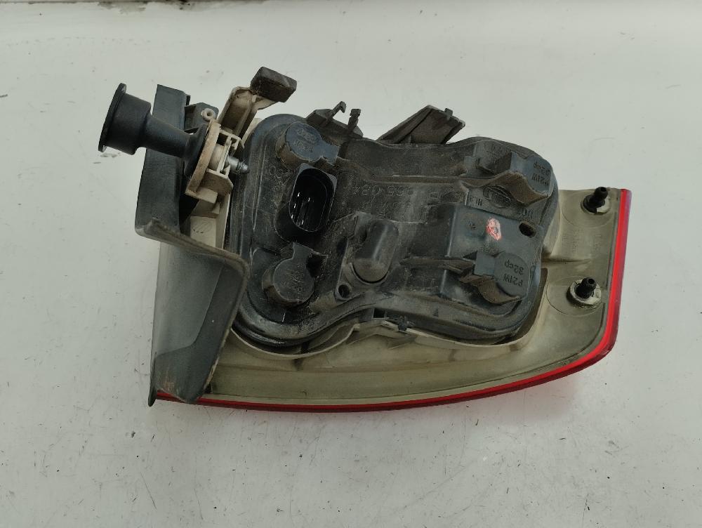 PILOTO TRASERO DERECHO AUDI A4 2006 2.0 TDI MT 140CV | 103KW