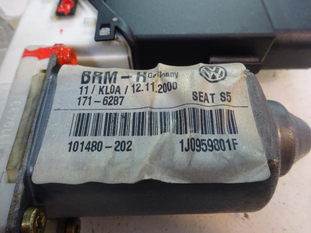 MOTOR ELEVALUNAS DELANTERO IZQUIERDO SEAT TOLEDO 1.9 TD MT 110CV