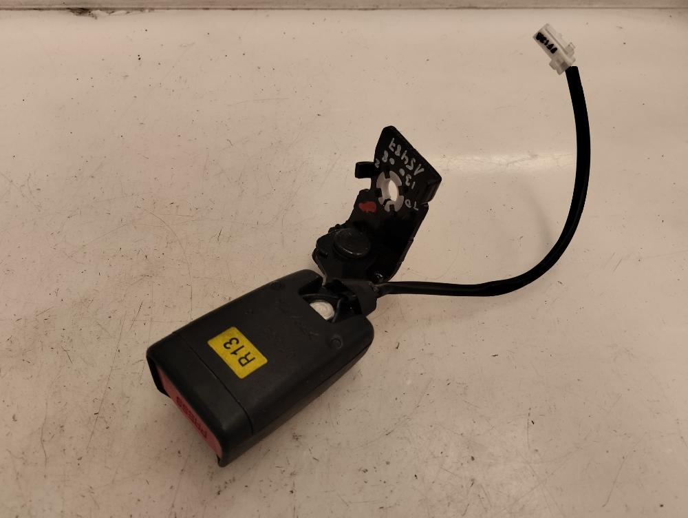 ANCLAJE CINTURON TRASERO DERECHO HYUNDAI I30 1.6 MT 122CV | 90KW