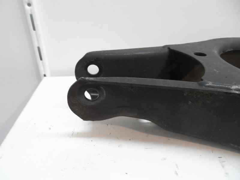 BRAZO SUSPENSION INFERIOR TRASERO DERECHO VOLKSWAGEN GOLF 1.9 TDI 5MT 105CV