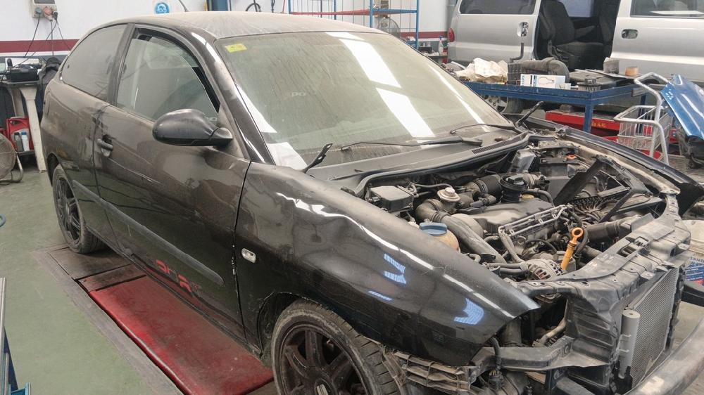 MANDO MULTIFUNCION SEAT IBIZA 1.9 TDI MT 130CV