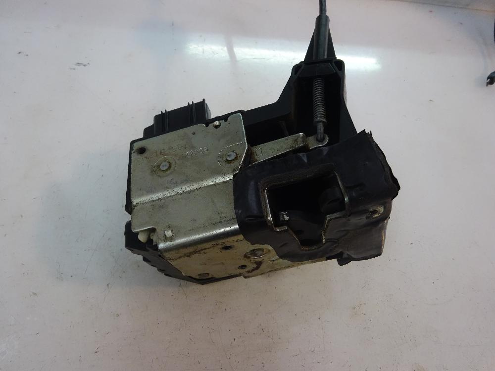 CERRADURA PUERTA DELANTERA DERECHA FORD FIESTA 1.6 TDCI MT 89CV
