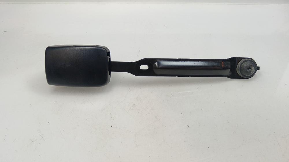 ANCLAJE CINTURON DELANTERO IZQUIERDO RENAULT MEGANE 2013 1.2 TCE MT 115CV