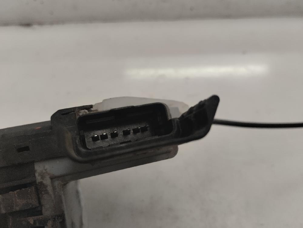 CERRADURA PUERTA TRASERA IZQUIERDA PEUGEOT 5008 1.6D MT 112CV
