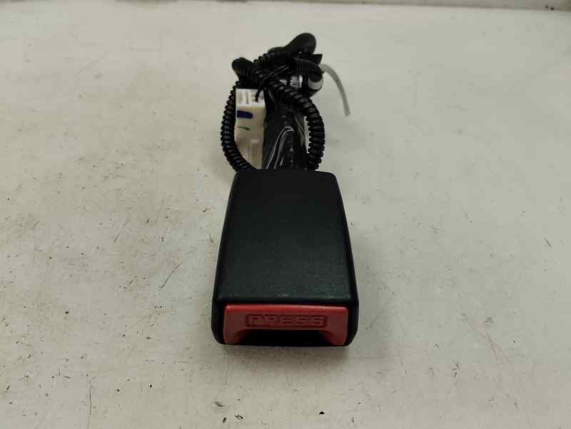 ANCLAJE CINTURON DELANTERO DERECHO KIA PICANTO 1.0 MT 67CV | 49KW