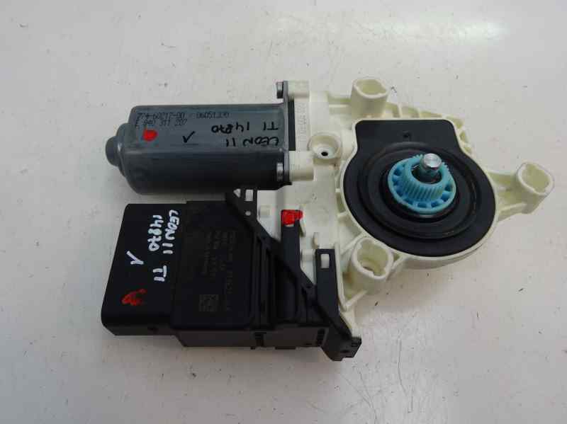 MOTOR ELEVALUNAS TRASERO IZQUIERDO SEAT LEON 1.6 MT 102CV | 75KW